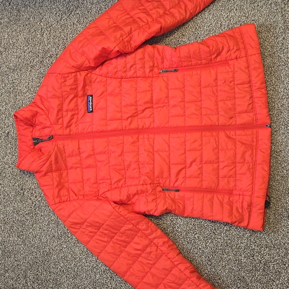 Patagonia Jackets & Blazers - Patagonia Vibrant Orange Quilted Jacket